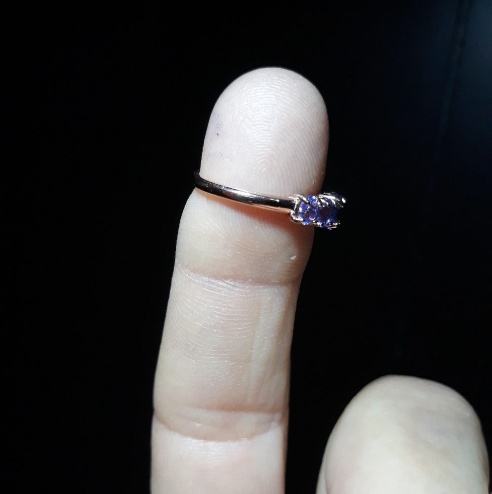 Natural Tanzanite 5 Stone Ring - Picture 4 of 4